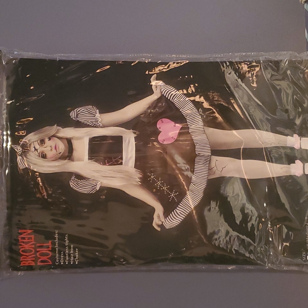 Broken Doll Halloween costume